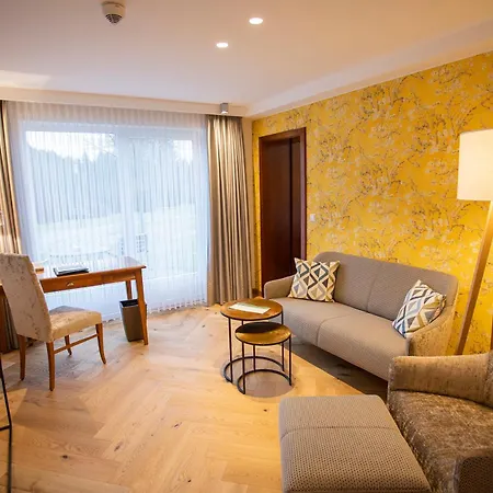 Jagdhaus Wiese 4*