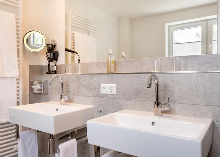 Hotel Jagdhaus Wiese 4*